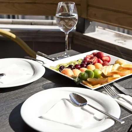 Hotel Vali Nisantasi 3*