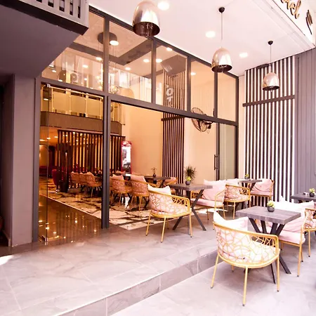 Vali Nisantasi Hotel 3*