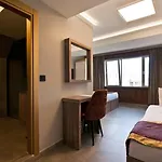 Vali Nisantasi Hotel 3*