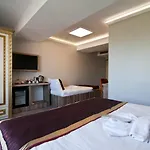 Vali Nisantasi 3*